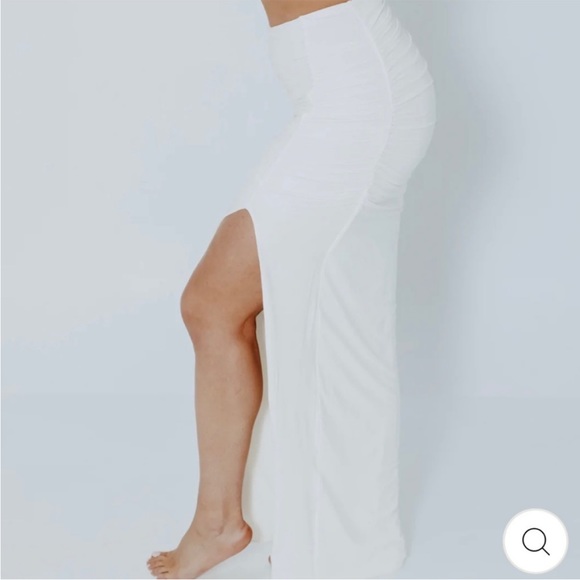 NWT Klassy Network Maxi Skirt - Picture 2 of 6